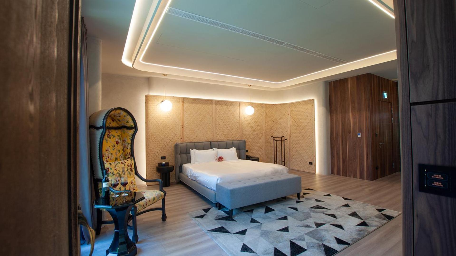 Mulan Motel Taichung Dış mekan fotoğraf