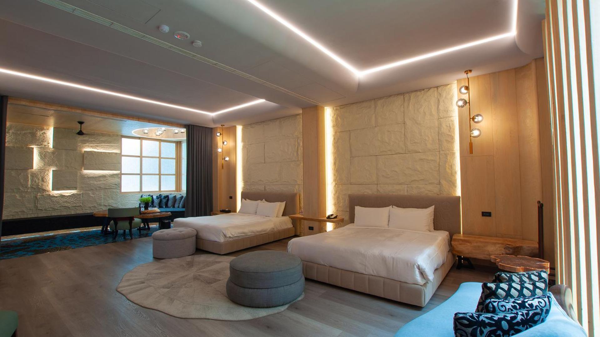 Mulan Motel Taichung Dış mekan fotoğraf
