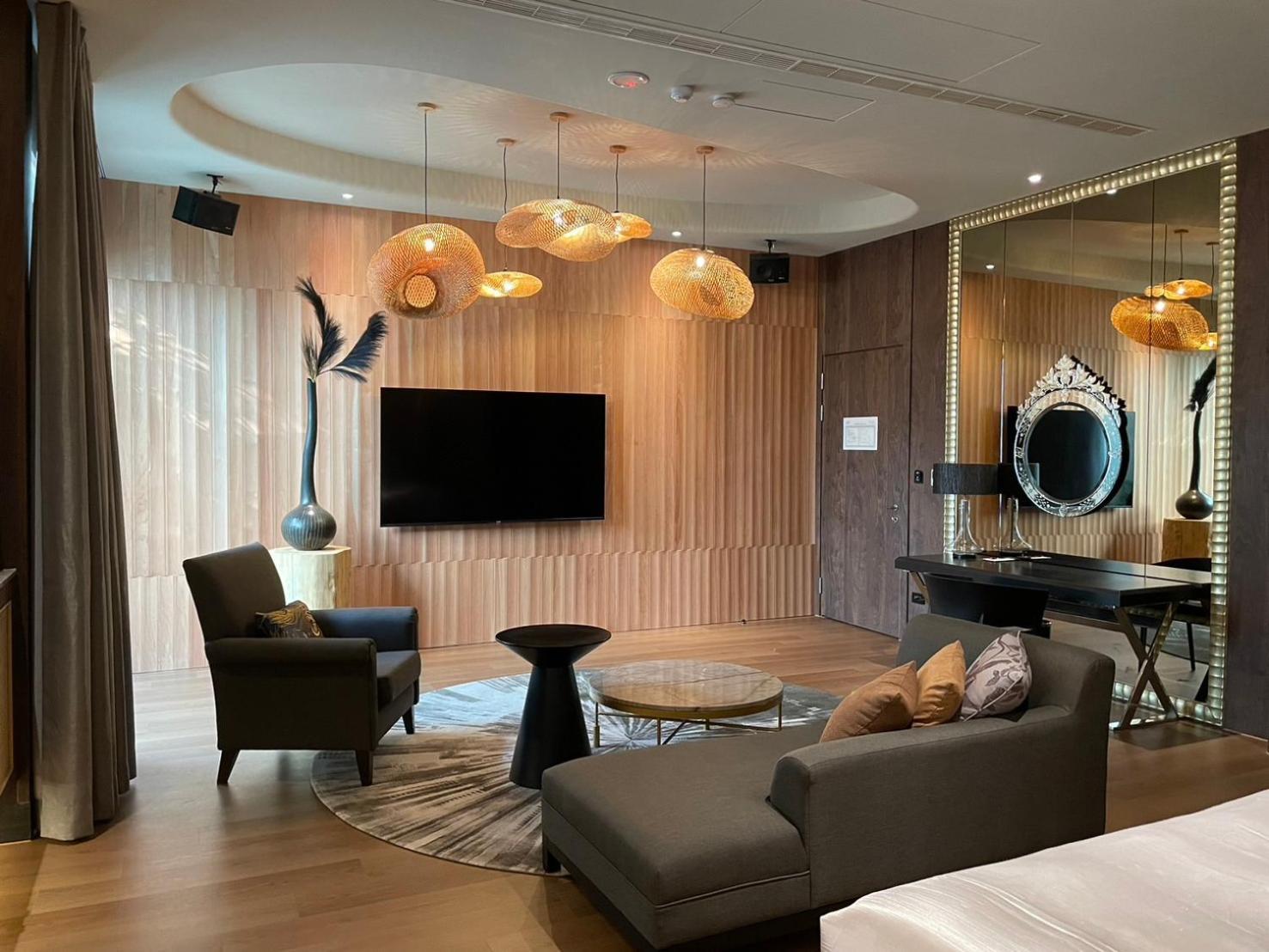 Mulan Motel Taichung Dış mekan fotoğraf