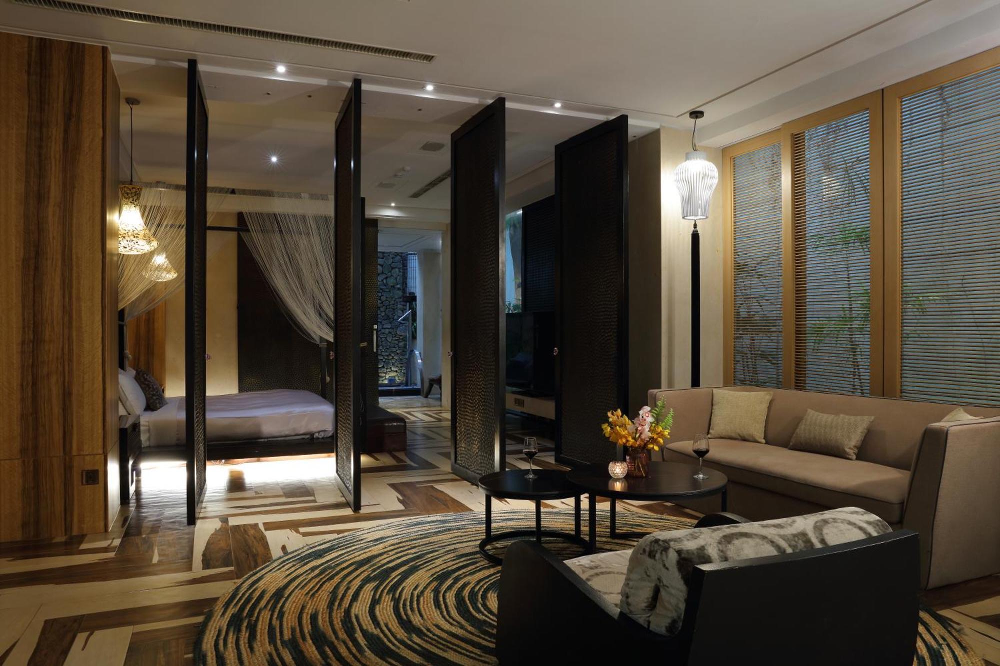 Mulan Motel Taichung Dış mekan fotoğraf