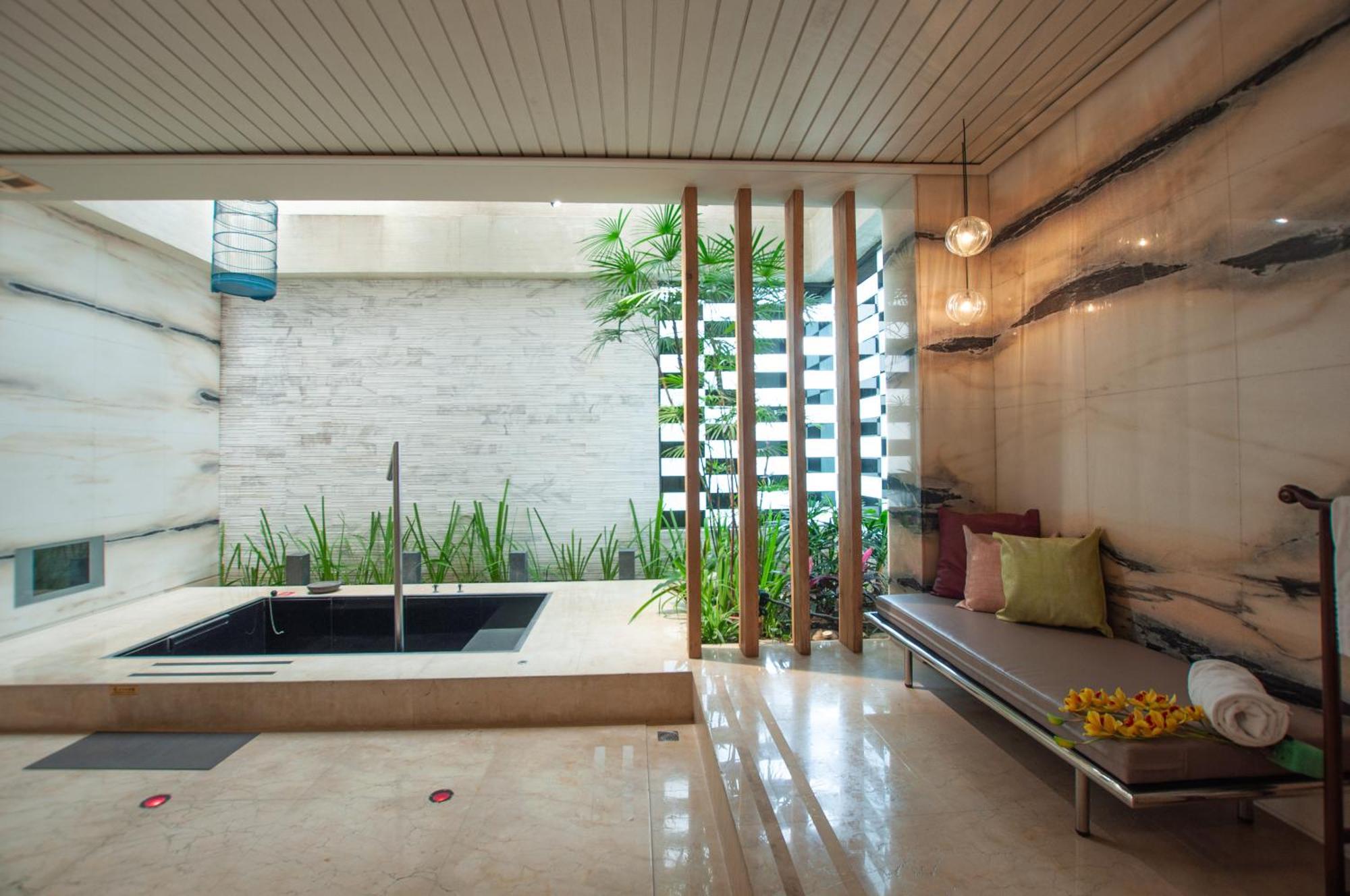 Mulan Motel Taichung Dış mekan fotoğraf