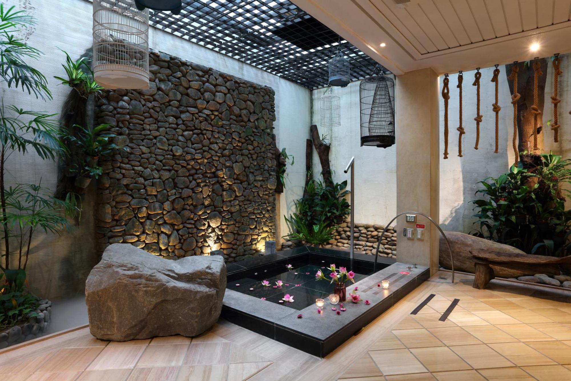 Mulan Motel Taichung Dış mekan fotoğraf