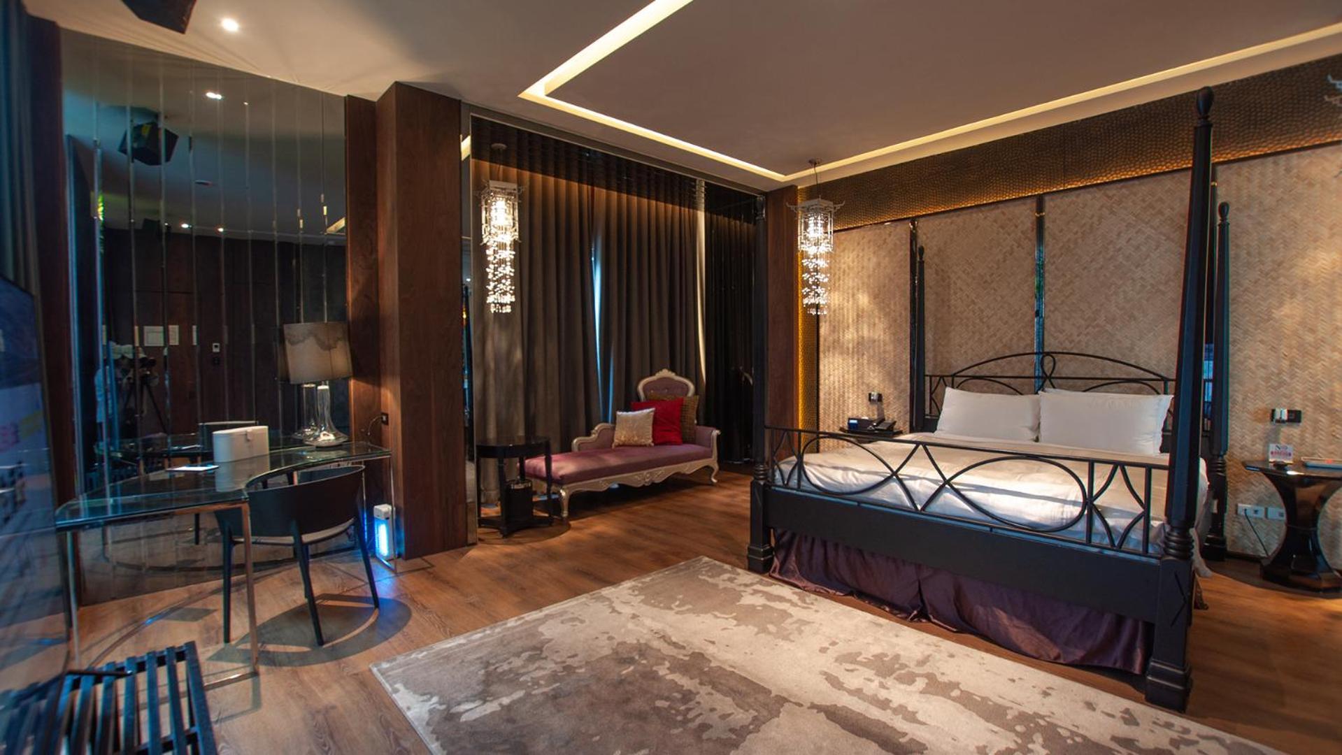 Mulan Motel Taichung Dış mekan fotoğraf