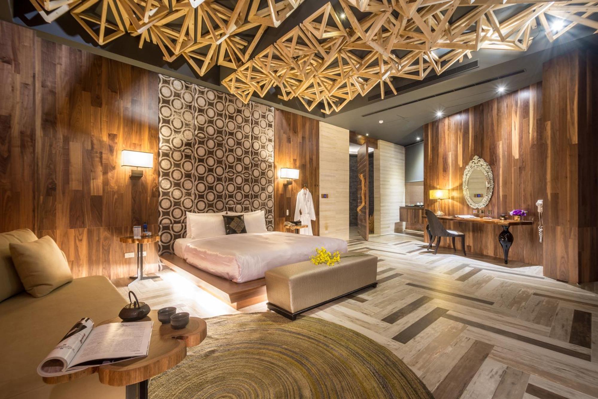 Mulan Motel Taichung Dış mekan fotoğraf