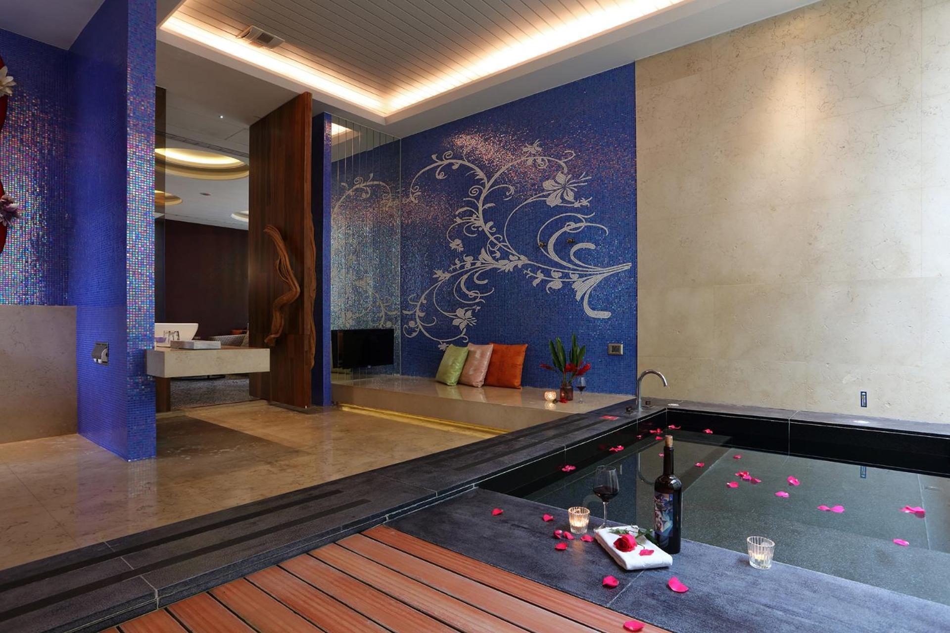 Mulan Motel Taichung Dış mekan fotoğraf